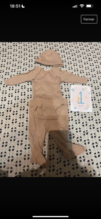 Ensemble taille 1 mois