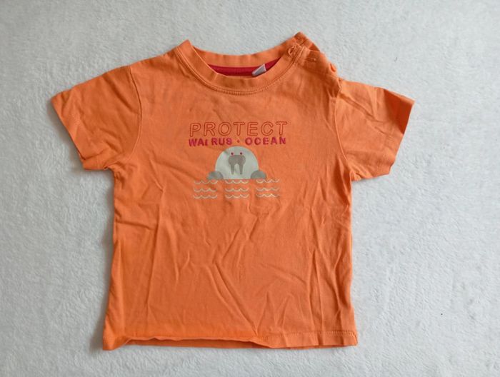 Lot de 4 tee shirt taille 18 mois - photo numéro 2