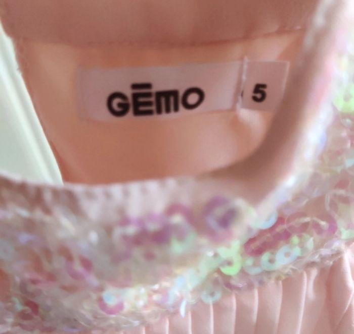 Robe fille taille 5 ans- Tres bon état - photo numéro 5
