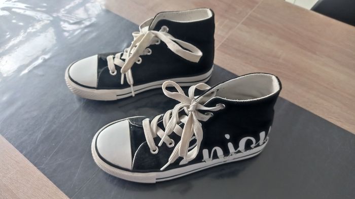 Chaussures taille 34 - photo numéro 2