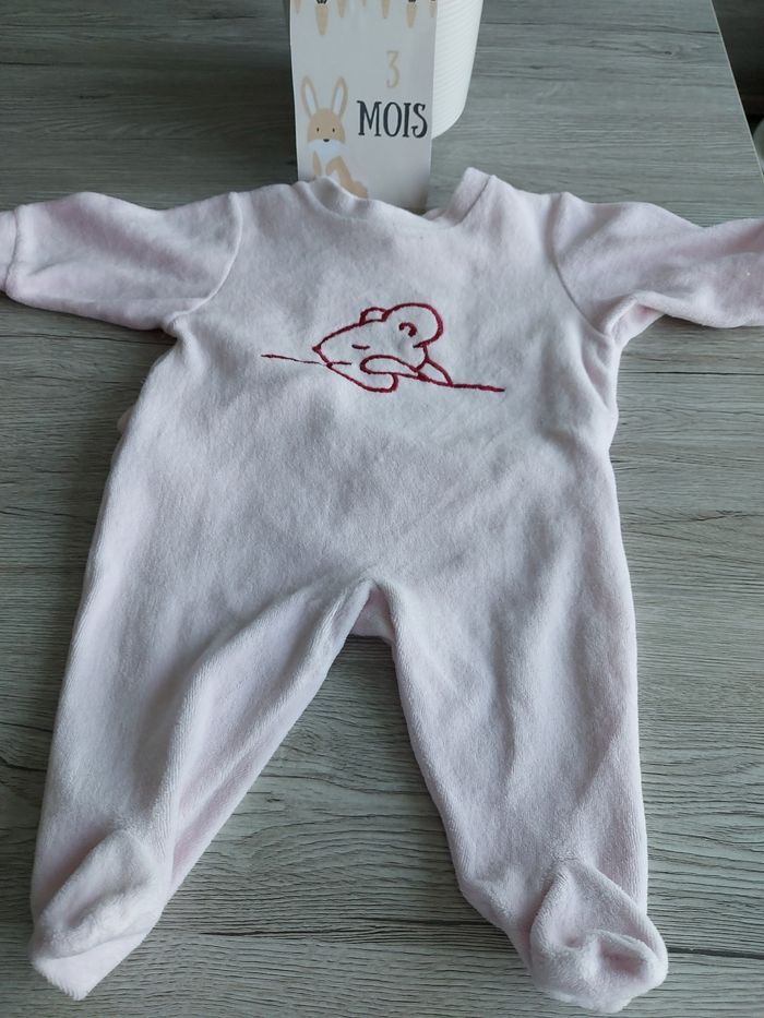 3 pyjamas 3 mois - photo numéro 3