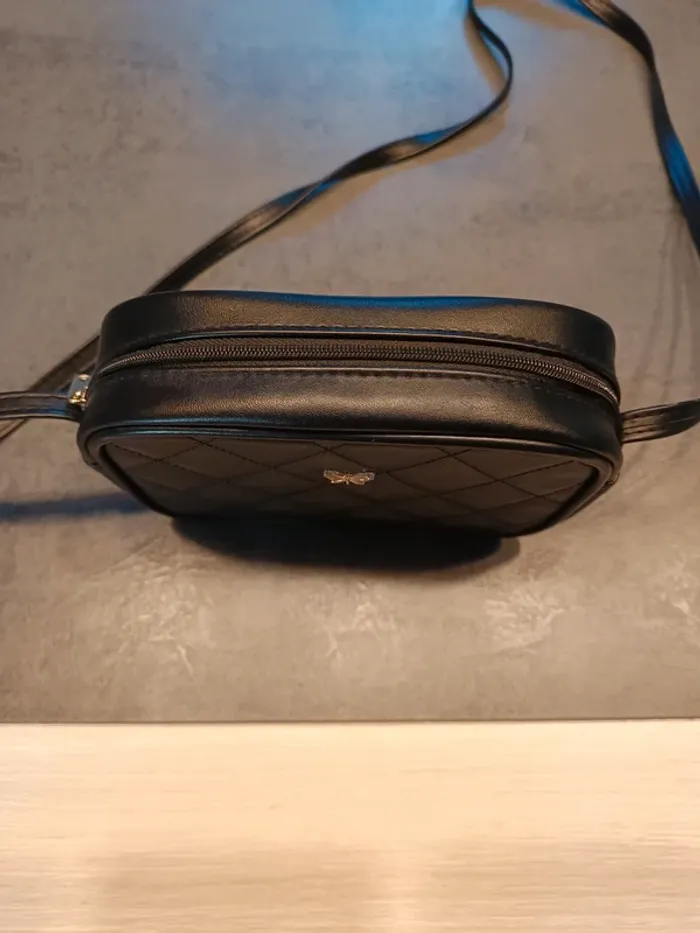 Vends petit sac a main pour enfants shein - photo numéro 6