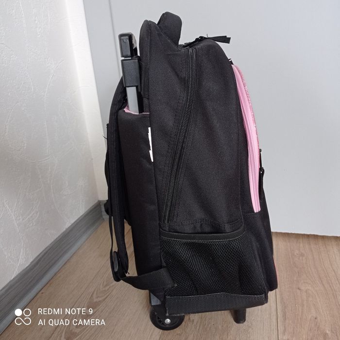 Cartable noir licorne à roulettes - photo numéro 5