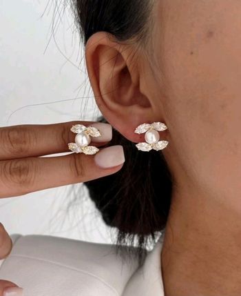 Boucle oreille neuve inspi