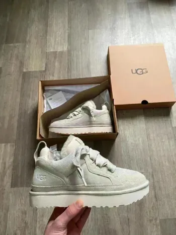 UGG Lowmel