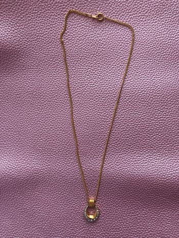 Collier doré