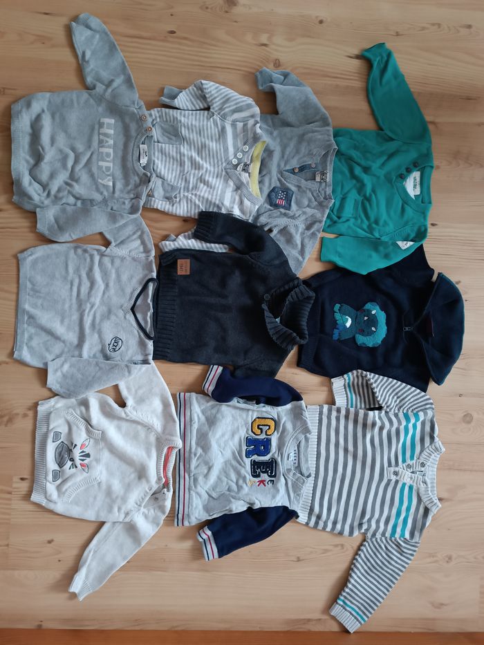 Lot de pulls garçon 12 mois