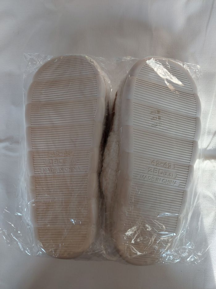 Pantoufles - photo numéro 4