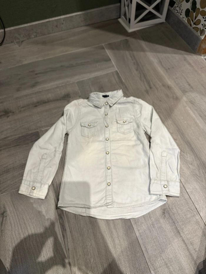 Chemise