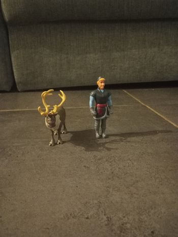 Figurine de la reine des neiges