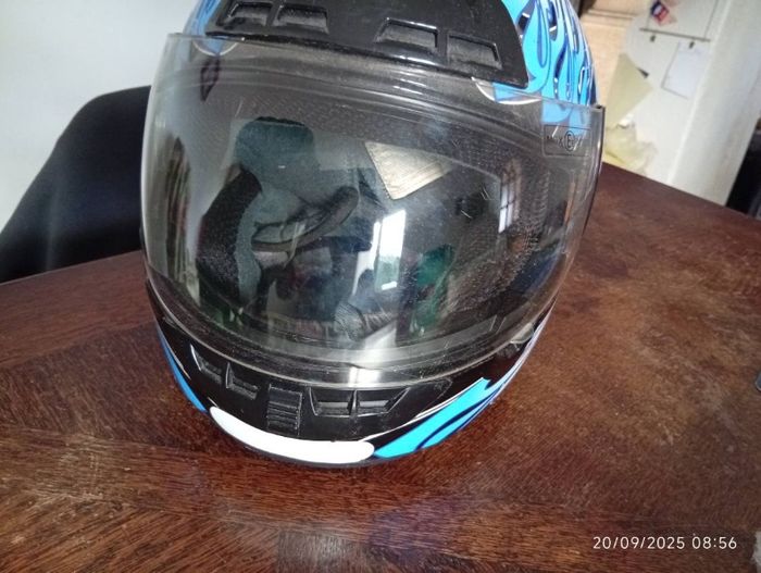 Casque moto - photo numéro 4
