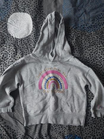 Sweat à capuche 3 ans