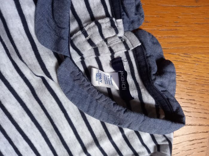 Tee-shirt manches longues okaidi 10 ans - photo numéro 3