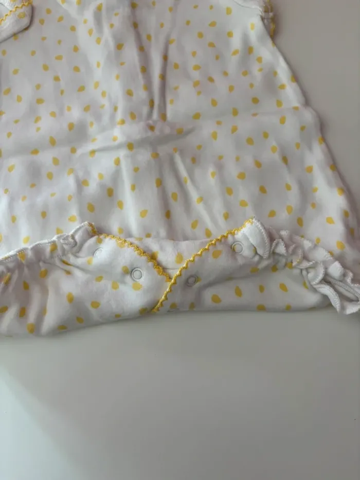 Barboteuse blanche taches jaunes baby club 68 - photo numéro 5