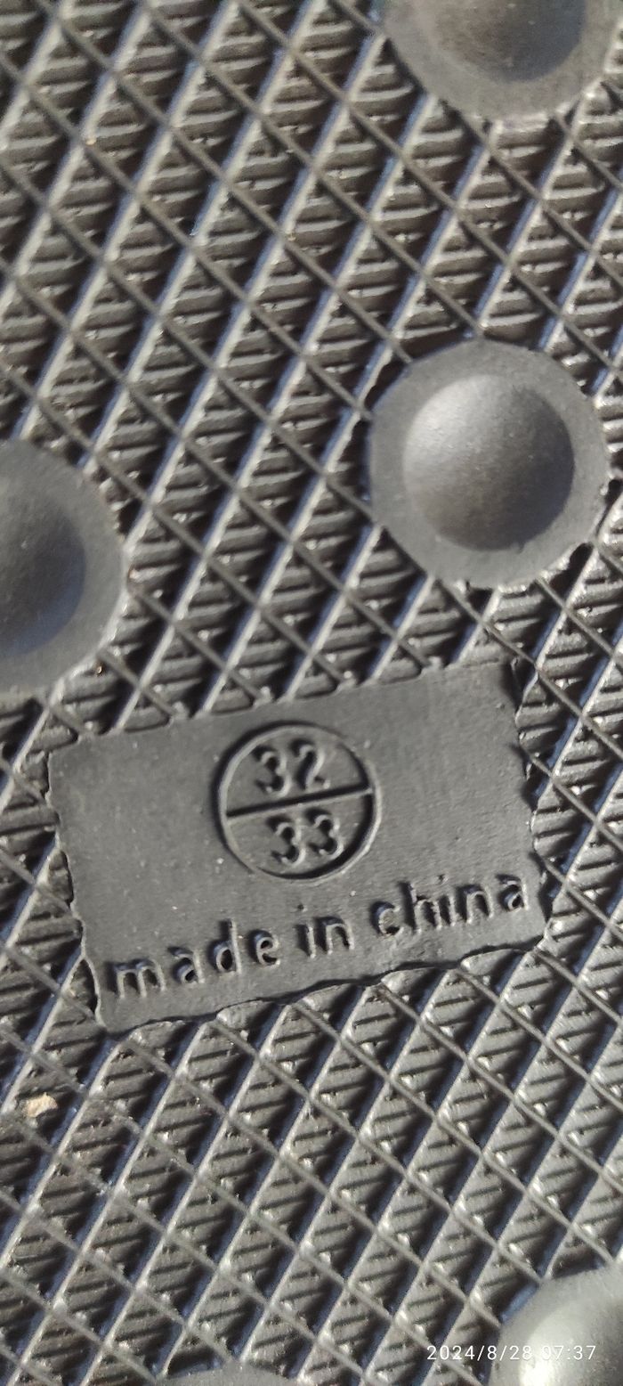 Claquettes dinosaure Amazon 32/33 - photo numéro 10