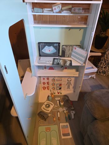 Cabinet médical en bois verbaudet