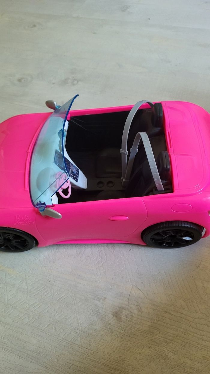 Voiture barbie - photo numéro 3