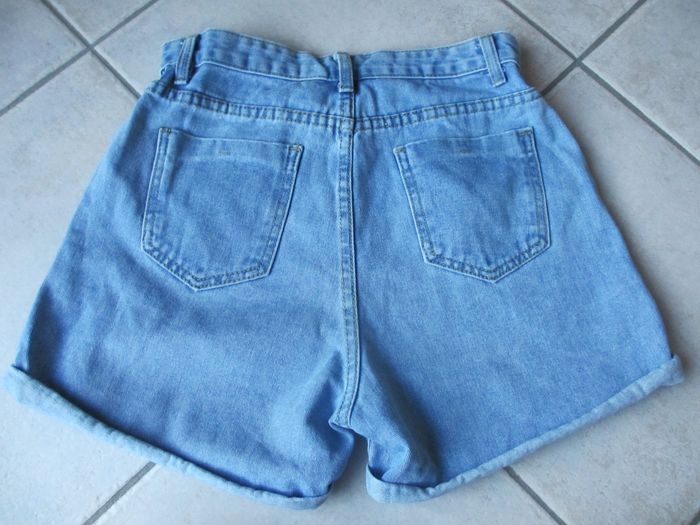 Short femme bleu clair taille haute – Taille S - photo numéro 2