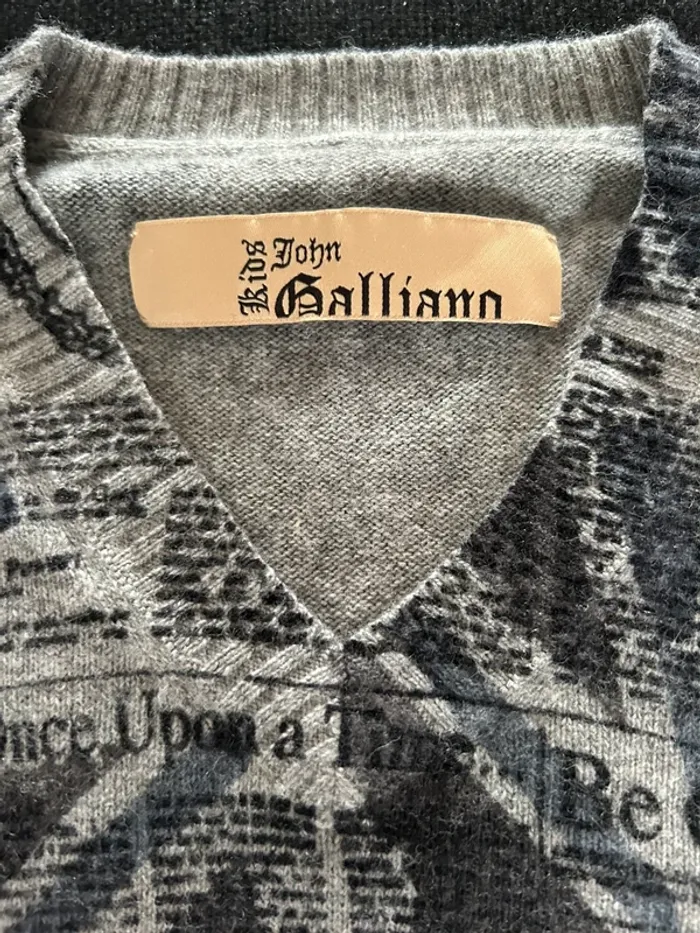 Pull-over John Galliano - photo numéro 2