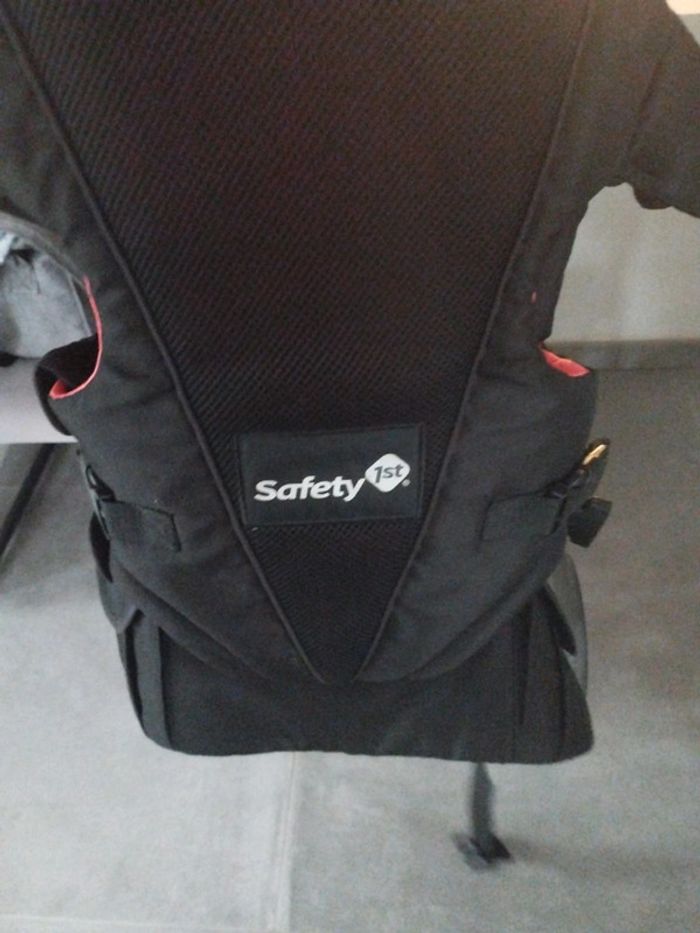 Porte bébé safety - photo numéro 4