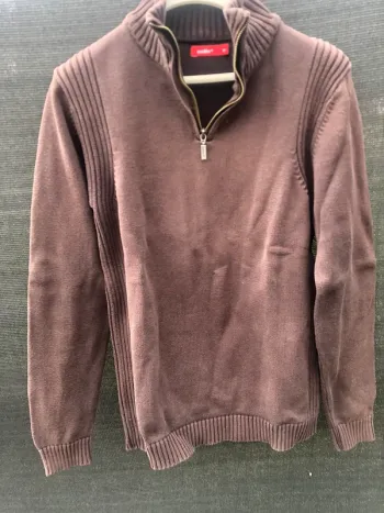Pull taille M