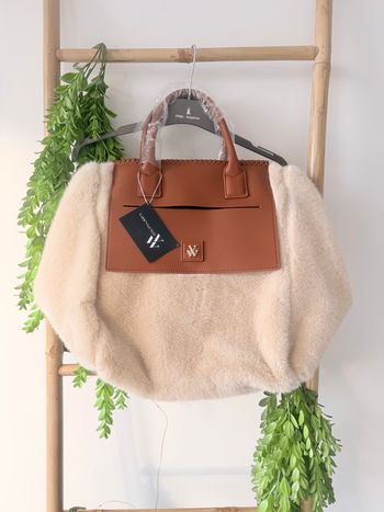 Sac Christianne Vanessa WU