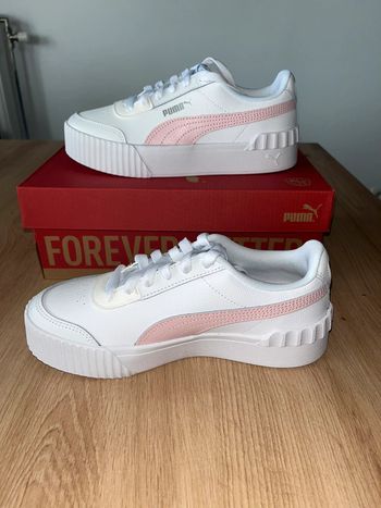 Baskets , Puma Carina , Femmes , Taille 36 , neuves
