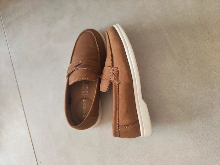 Mocassins bateaux pour enfants marron Camel 28 très bon état - photo numéro 2