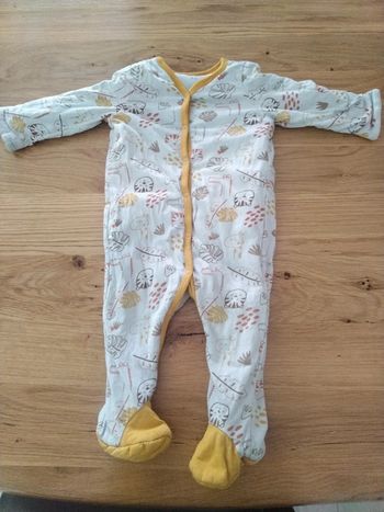 Combinaison taille 12 mois