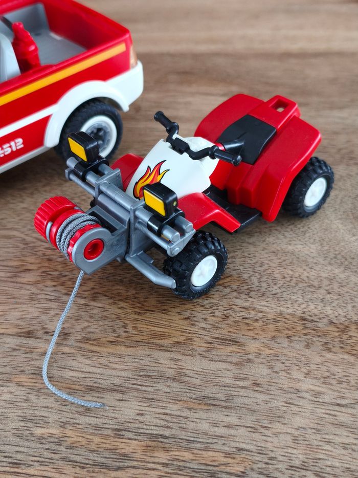 Ensemble de pompiers et leurs véhicules Playmobil - photo numéro 7