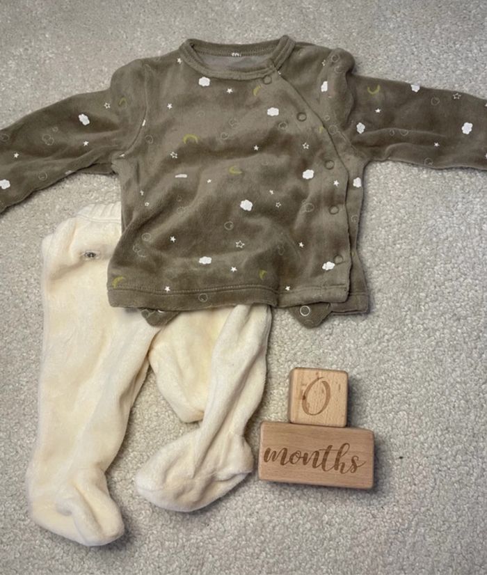 Lot de 2 ensembles pyjamas - photo numéro 2