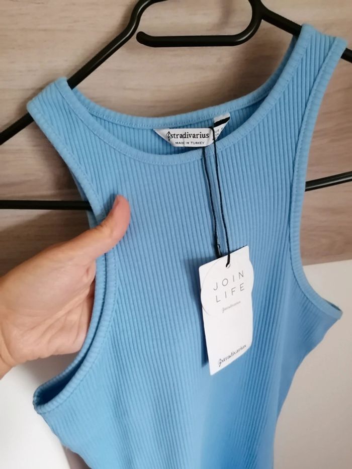 Robe longue moulante Stradivarius neuve - photo numéro 3