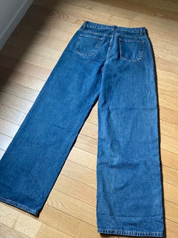 Jean léger et large taille 38 / M 