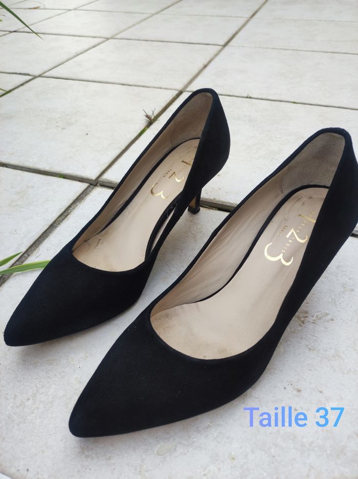 Chaussures marque 123 T37