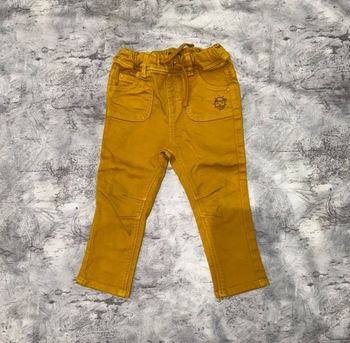 Pantalon jaune moutarde