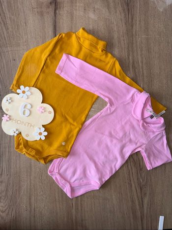 Body manche longue petit bateau et orchestra jaune et rose 6 mois
