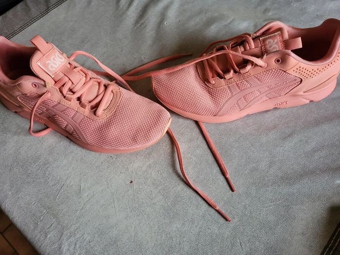 asics - photo numéro 4