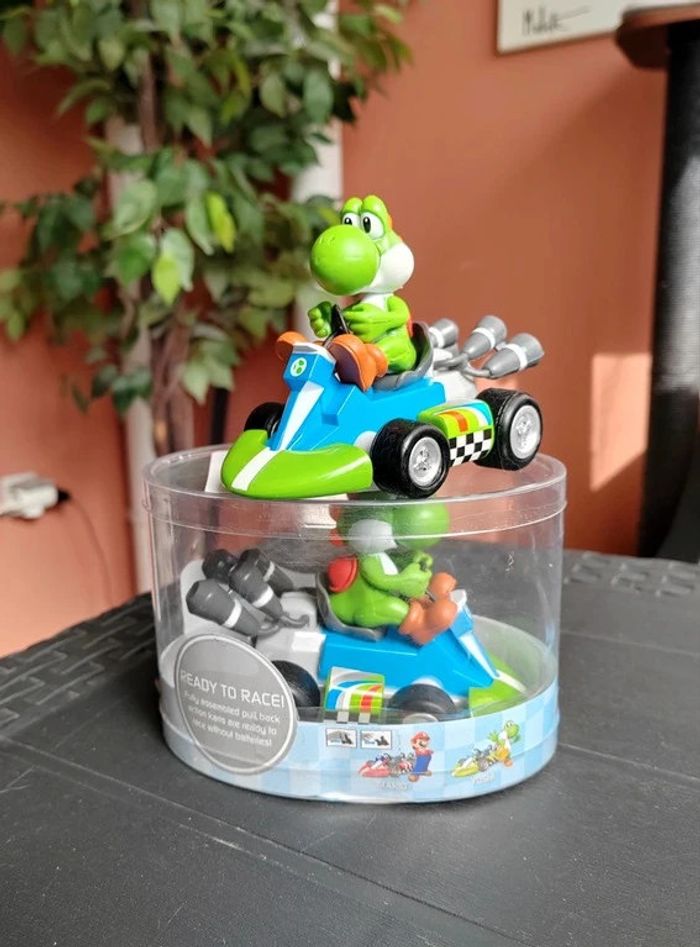 Figurine Mario Kart à propulsion - Nintendo, Yoshi