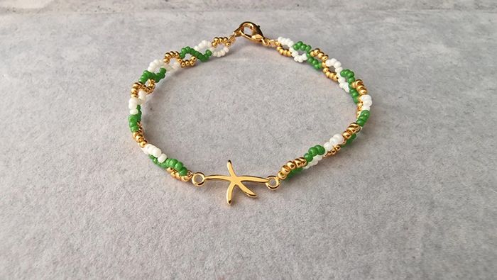 Bracelet vert et doré thème vacances/été - photo numéro 3