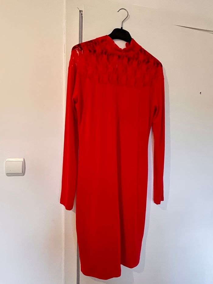 Robe de soirée rouge - photo numéro 3