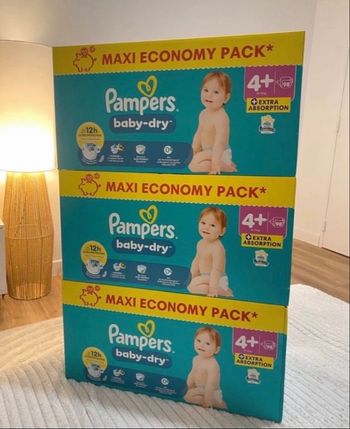 3 cartons Pampers taille 4