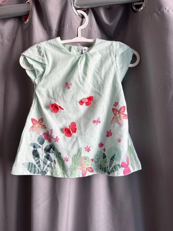 TEE shirt