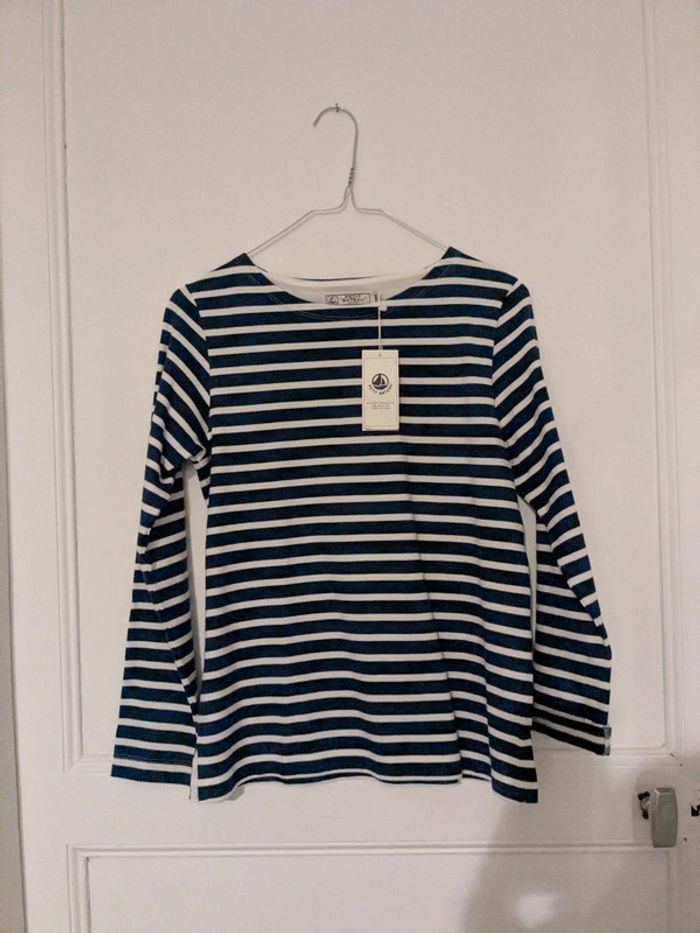 Pull rayé bleu marine et blanc xxs petit bateau marinière