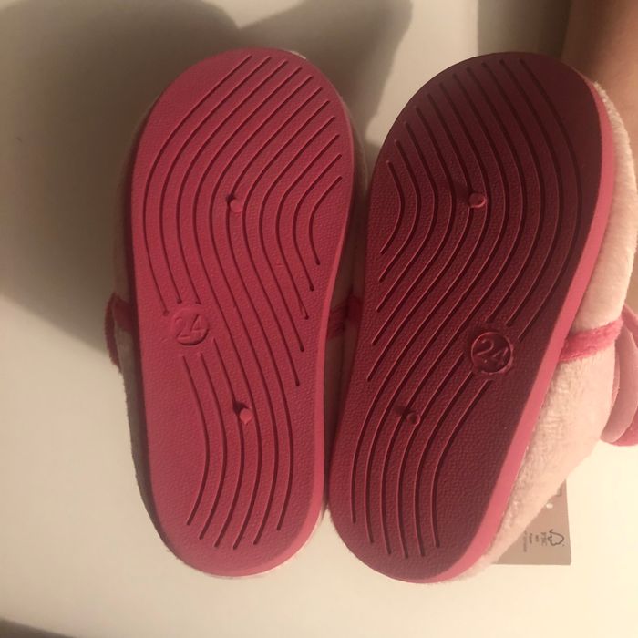 Chaussons Tex neufs pointure 24 - photo numéro 2