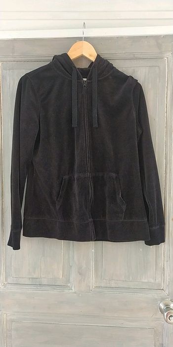Veste à capuche (taille M)