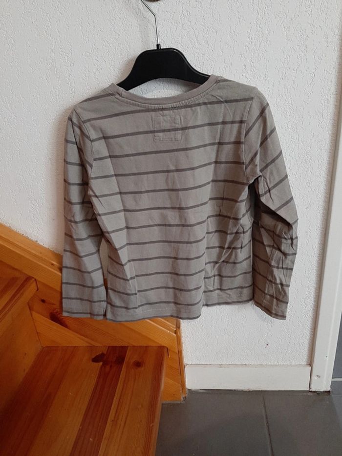 Tee-shirt manches longues 6 ans - photo numéro 2
