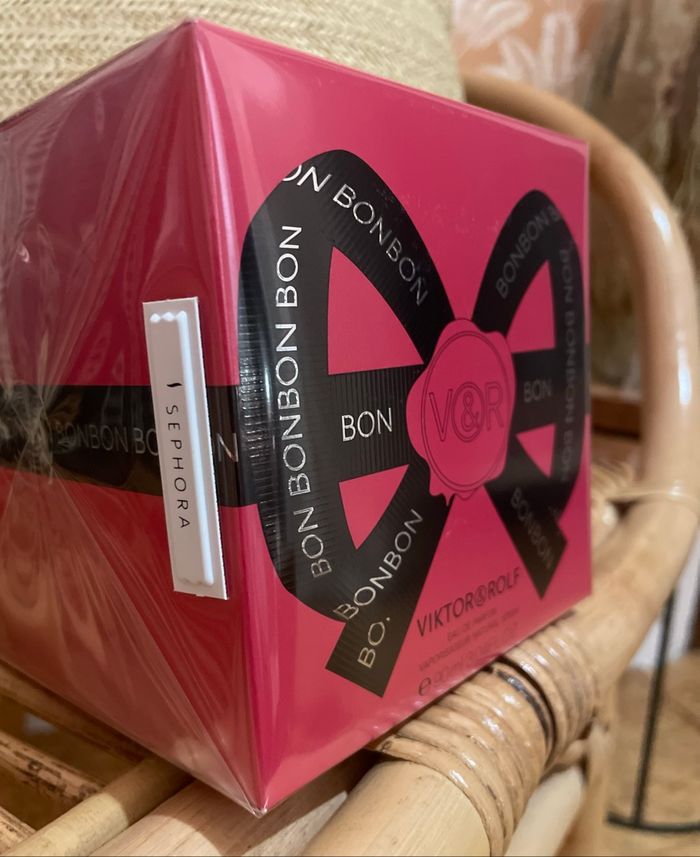 Parfum bonbon Viktor & rolf - photo numéro 2