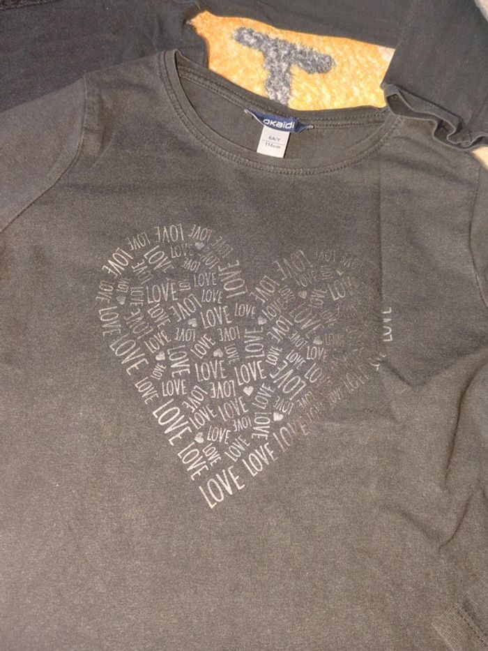 Lot t-shirts Okaïdi 6 ans noir coeur et sequins - photo numéro 2
