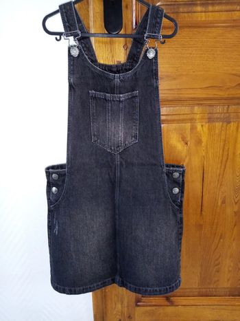 Robe type salopette enfant