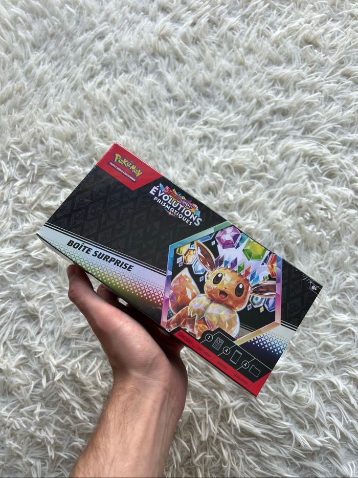 Coffret Surprise EV8.5 Évolutions Prismatiques - Français - Neuf/Scellé - photo numéro 2